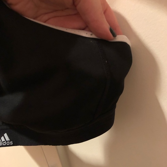 ⛔️SOLD⛔️ Adidas 🖤 Strappy Back Sports Bra - Picture 8 of 14